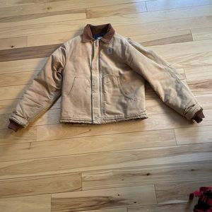 Early 200s vintage carhartt jacket